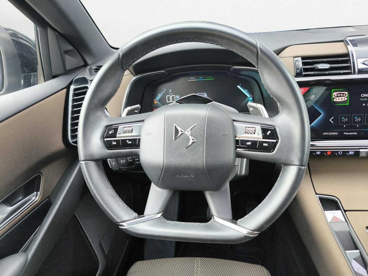 DS DS 7 CROSSBACK E TENSE 4X4 SO CHIC  - Foto 2