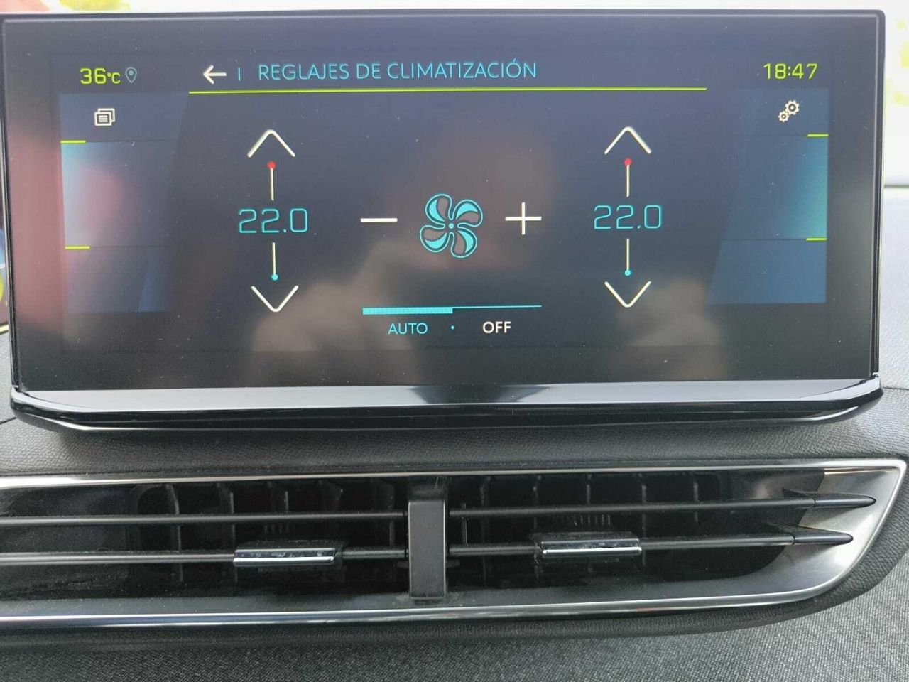 Peugeot 3008 Hybrid ALLURE PACK 225 e-EAT8  - Foto 2