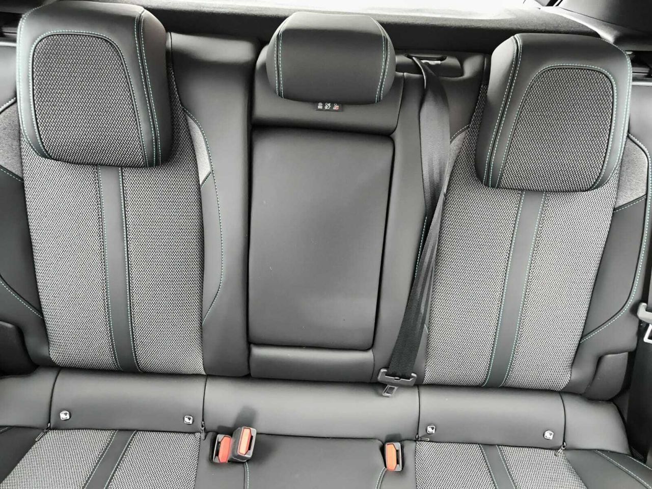 Peugeot 308 ALLURE BLUE HDI 130 CV EAT8  - Foto 2