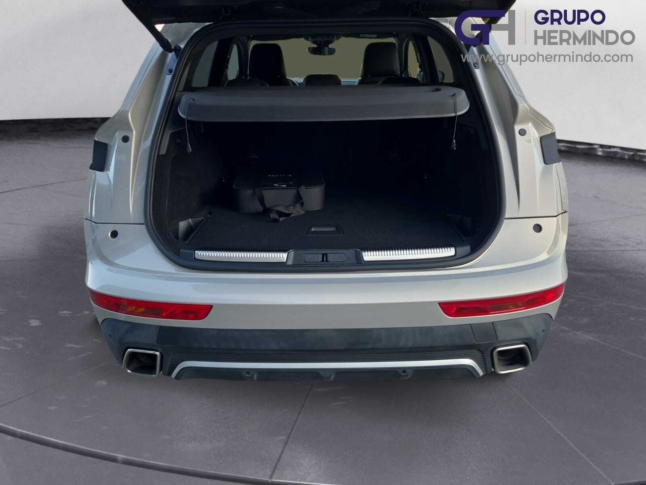 DS DS 7 CROSSBACK E TENSE 4X4 300 CV GRAND CHIC  - Foto 2