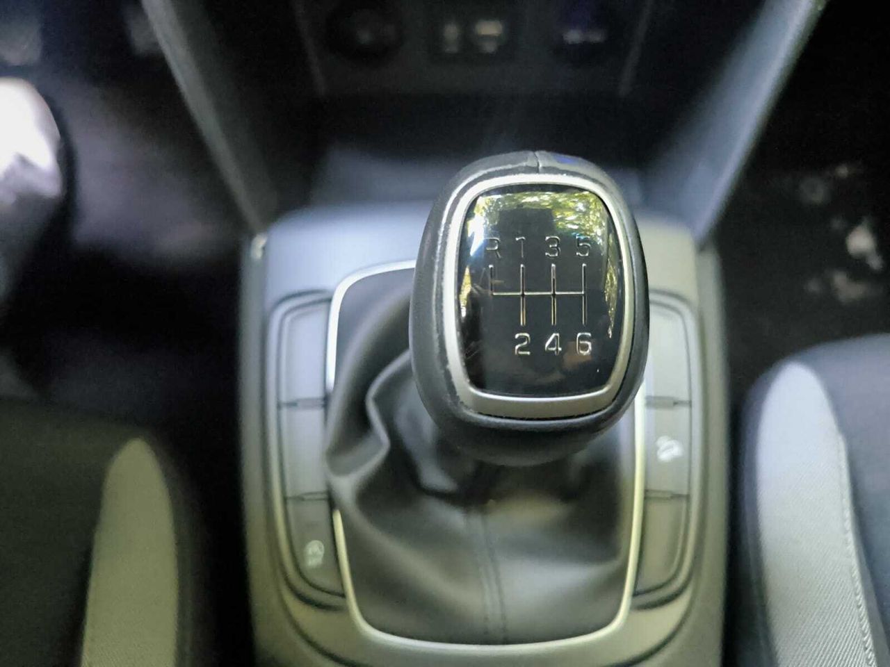 Hyundai Kona TGDI KLASS 120 CV  - Foto 2