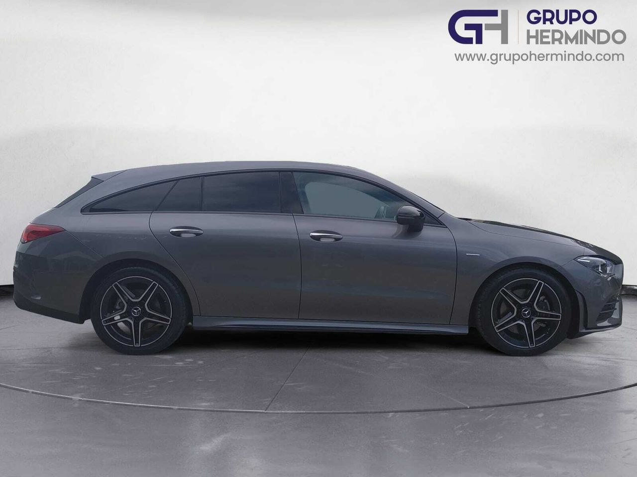 Mercedes CLA 200 D DCT SHOOTING BRAKE AMG LINE+PAQ PREMIUM+ SMARTPHONE  - Foto 2
