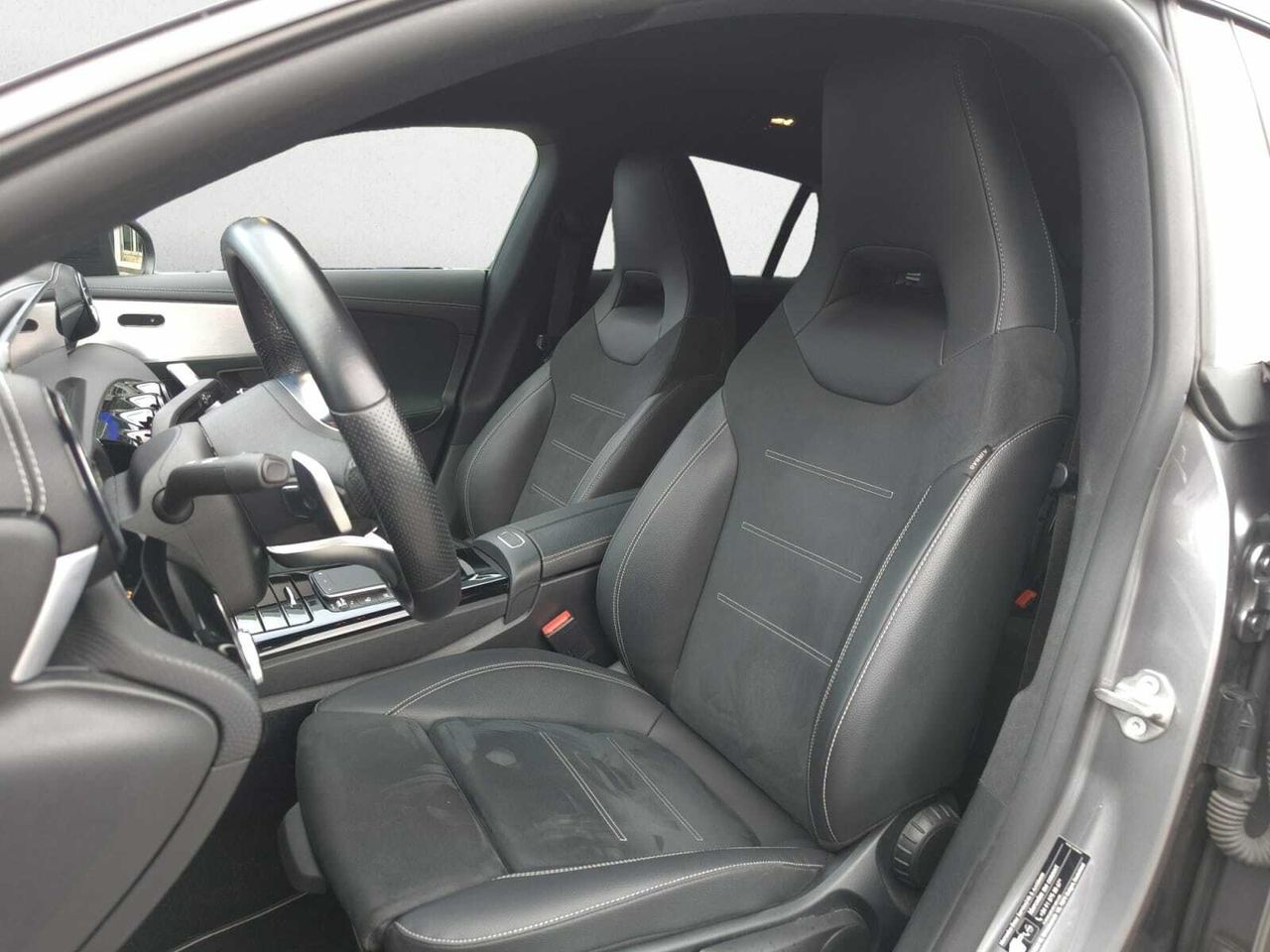Mercedes CLA 200 D DCT SHOOTING BRAKE AMG LINE+PAQ PREMIUM+ SMARTPHONE  - Foto 2