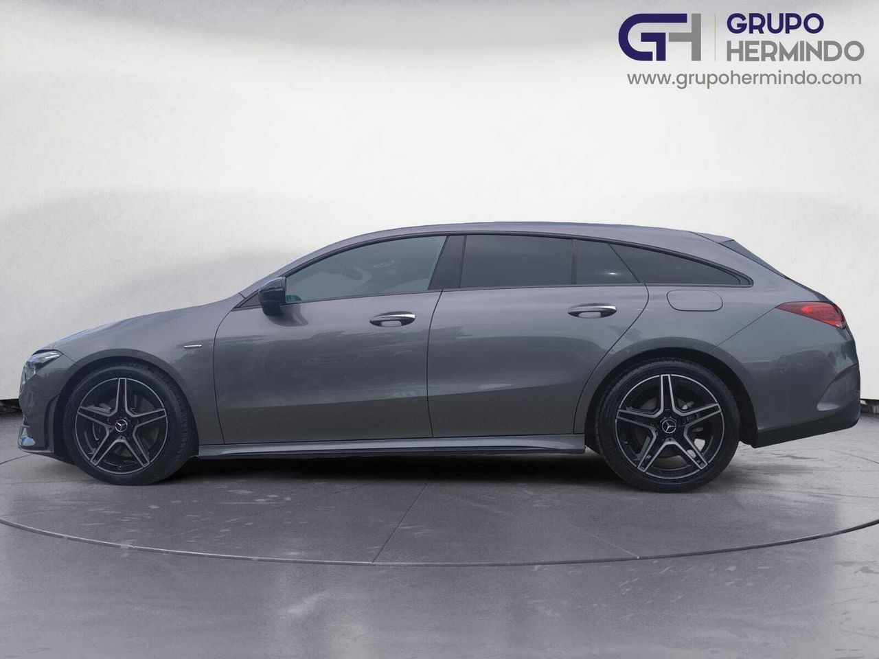 Mercedes CLA 200 D DCT SHOOTING BRAKE AMG LINE+PAQ PREMIUM+ SMARTPHONE  - Foto 2