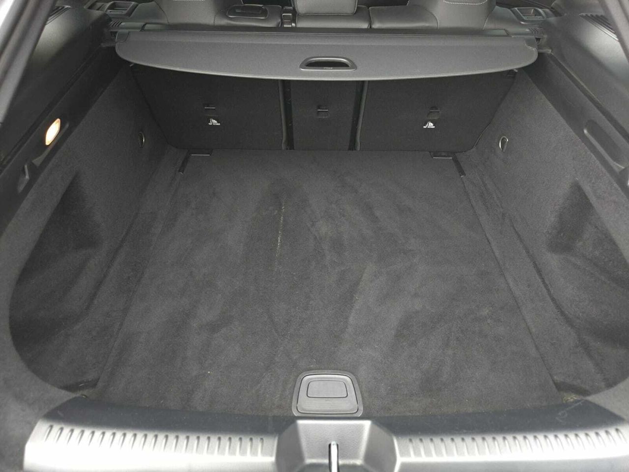 Mercedes CLA 200 D DCT SHOOTING BRAKE AMG LINE+PAQ PREMIUM+ SMARTPHONE  - Foto 2