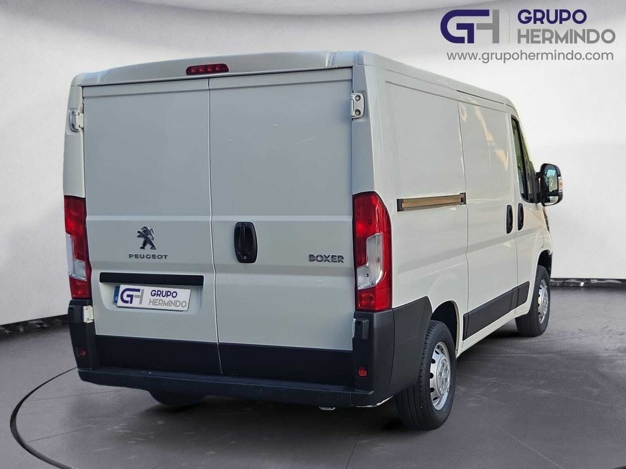 Peugeot Boxer FURGON PACK 330 L1 H1 BLUE HDI 120 CV  - Foto 2