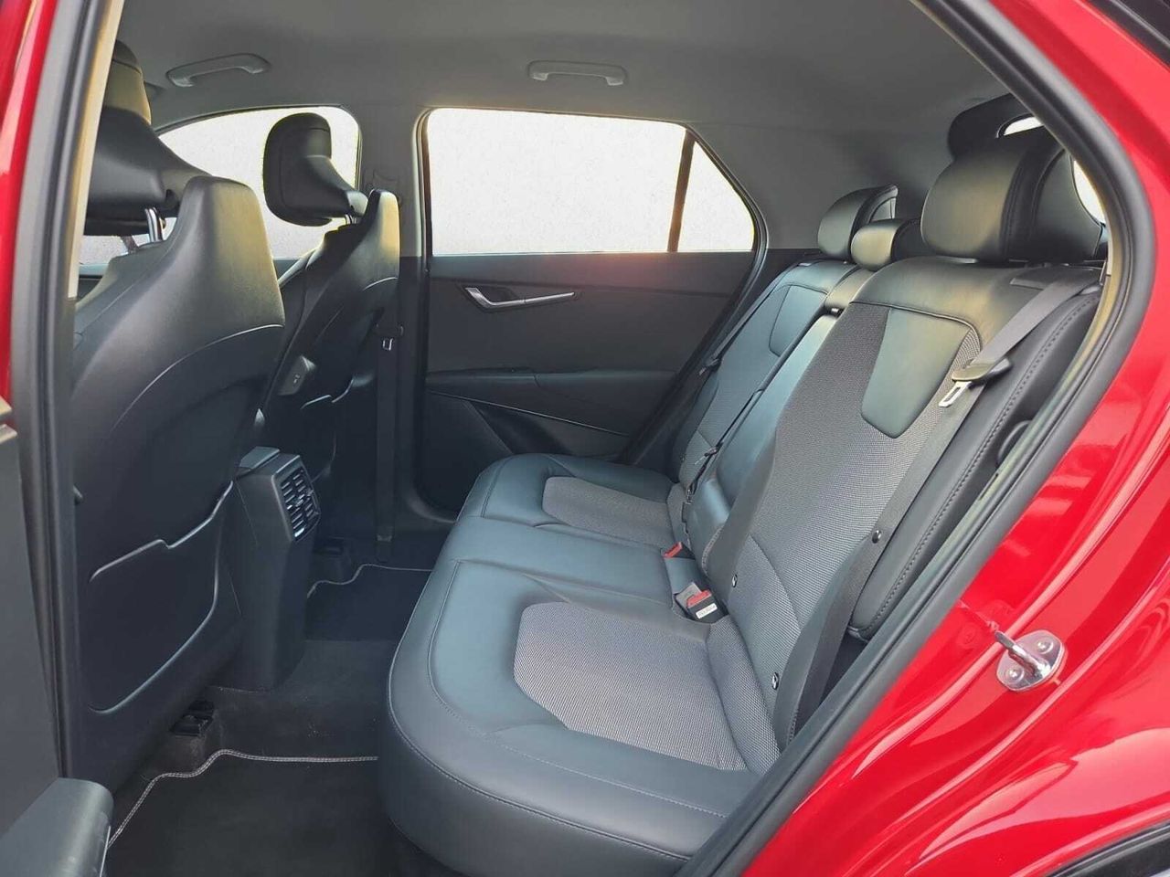 Kia Niro 1.6 GDI HEV DRIVE 141 CV  - Foto 2
