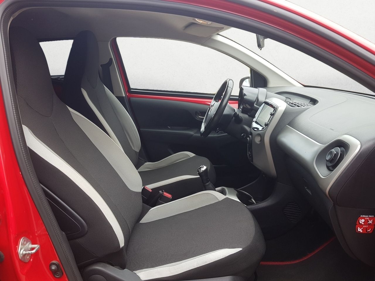 Toyota Aygo X CITE 1.0 70 CV  - Foto 2