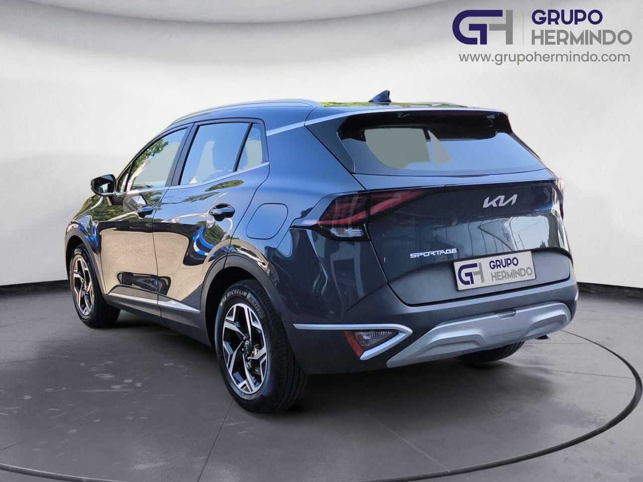 Kia Sportage 1.6 TGDI 150 CV CONCEPT 4X2  - Foto 2