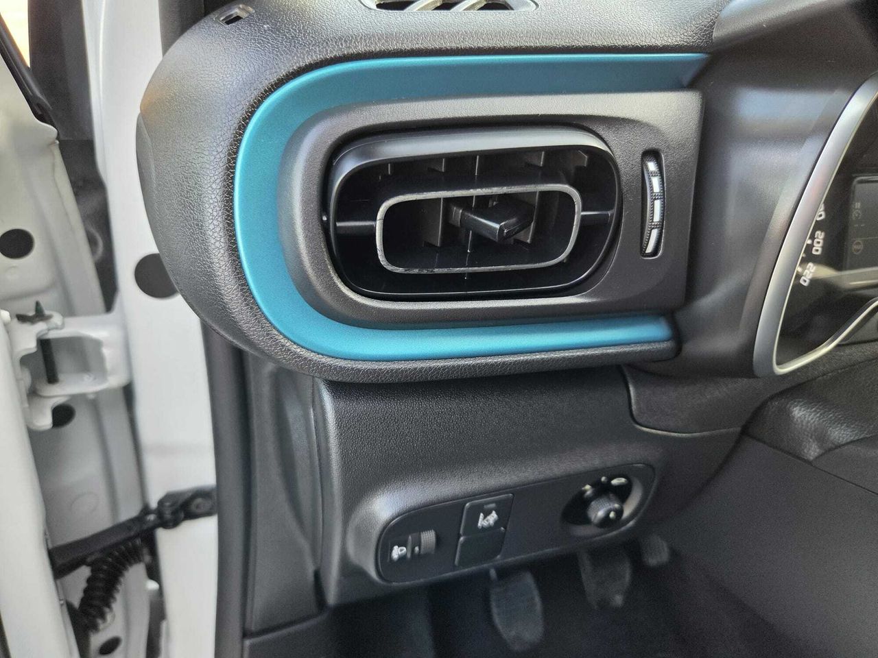 Citroën C3 LIVE PACK BLUE HDI 100 CV  - Foto 2