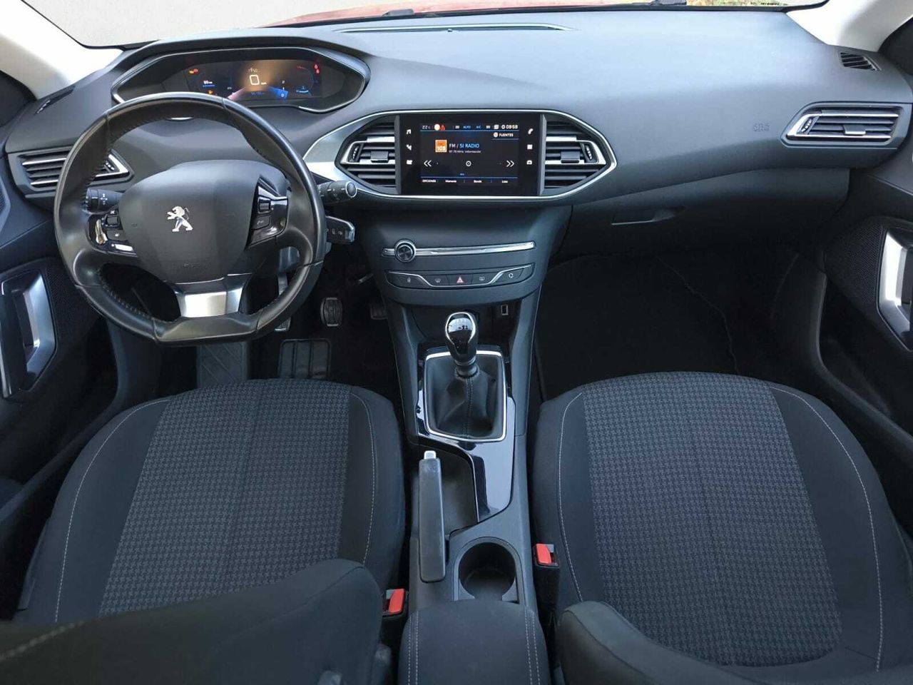 Peugeot 308 ACTIVE PACK BLUE HDI  100 CV  - Foto 2