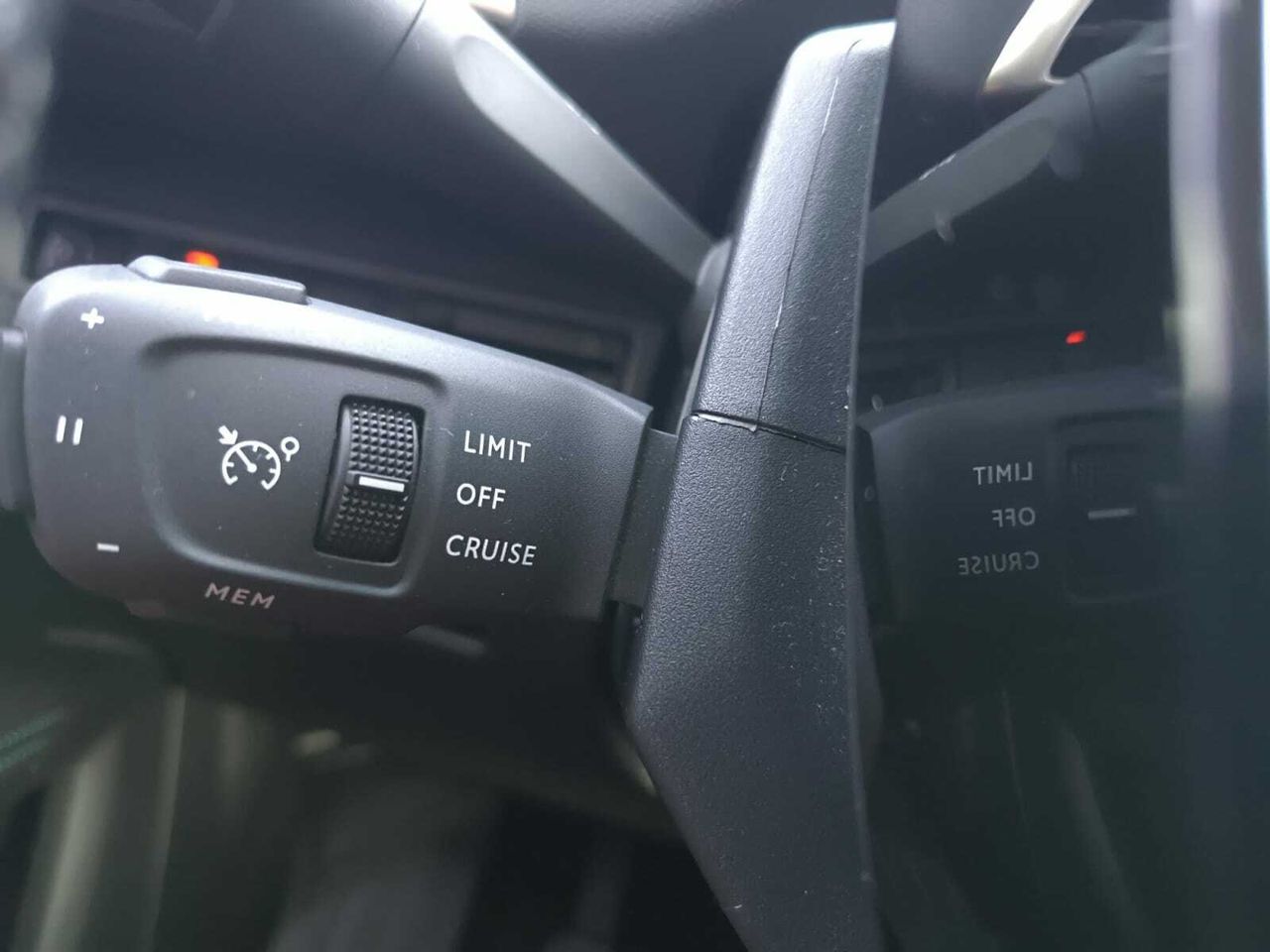 Peugeot 3008 ALLURE PACK BLUE HDI 130 CV  - Foto 2