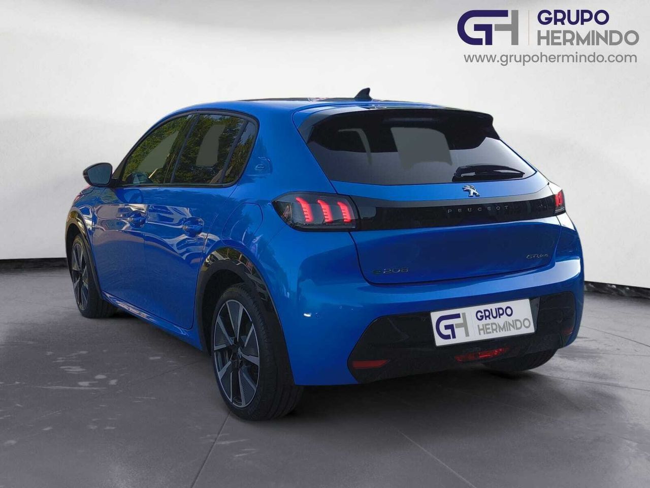 Peugeot e-208 GT LINE ELECTRICO 136 CV  - Foto 2
