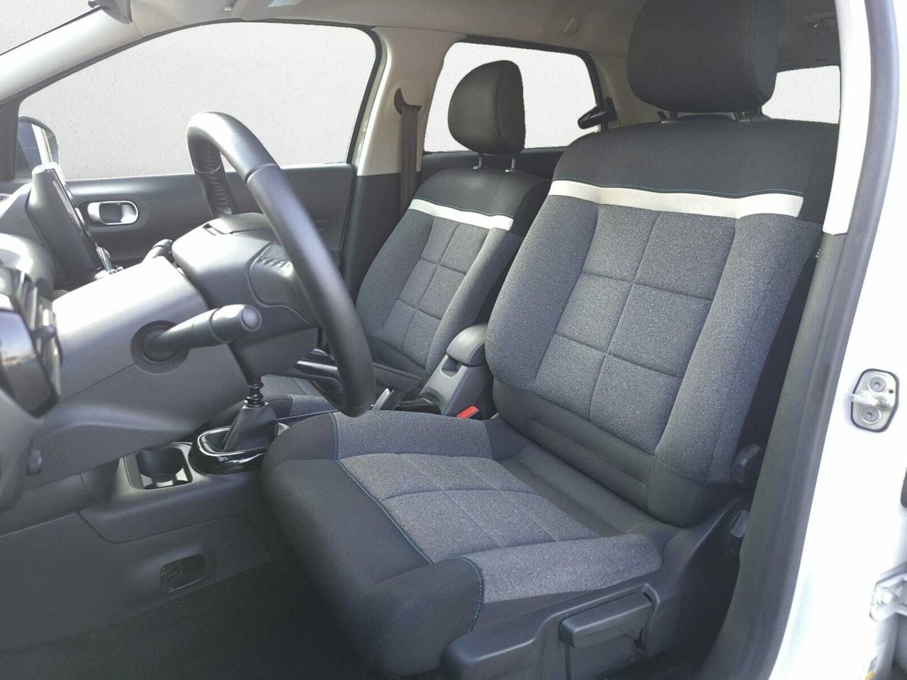 Citroën C4 Cactus FEEL BLUE HDI 100 CV  - Foto 2