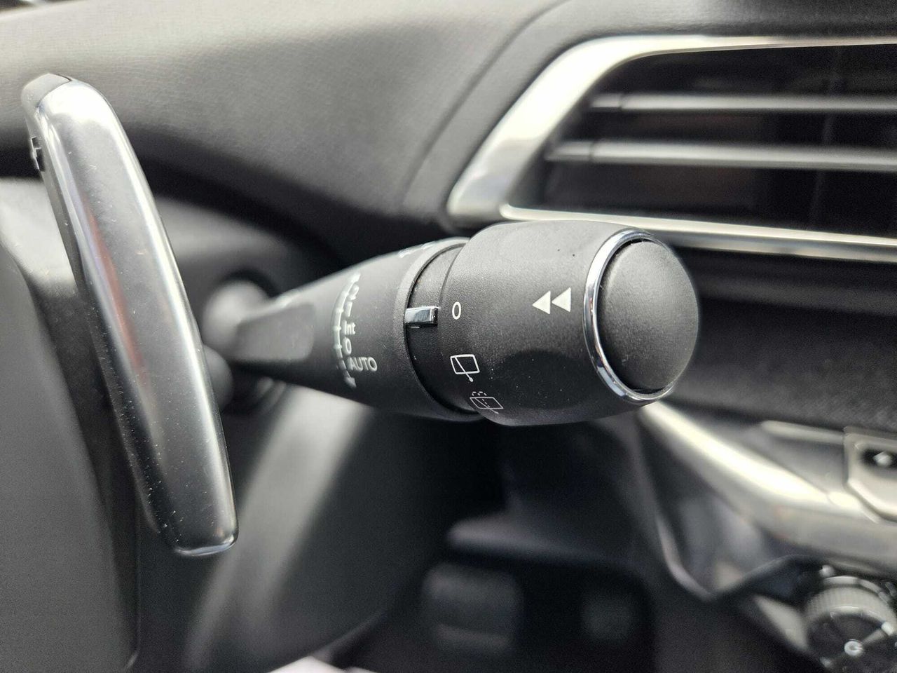 Peugeot 3008 ALLURE PACK PLUG-IN HYBRID 225 e-EAT8  - Foto 2