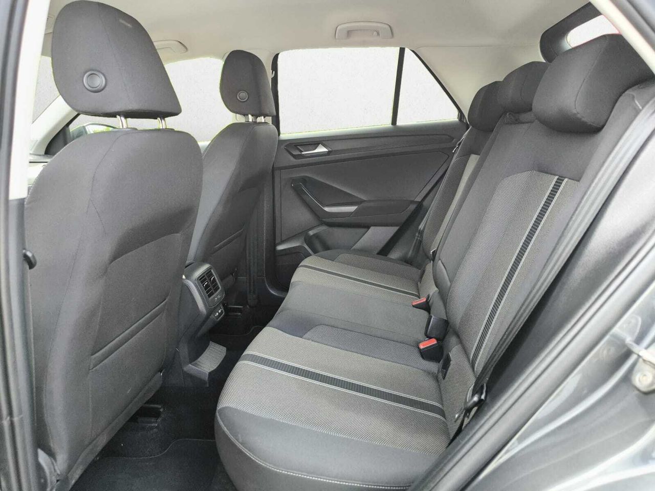 Volkswagen T-Roc ADVANCE 2.0 TDI 150 CV DSG  - Foto 2