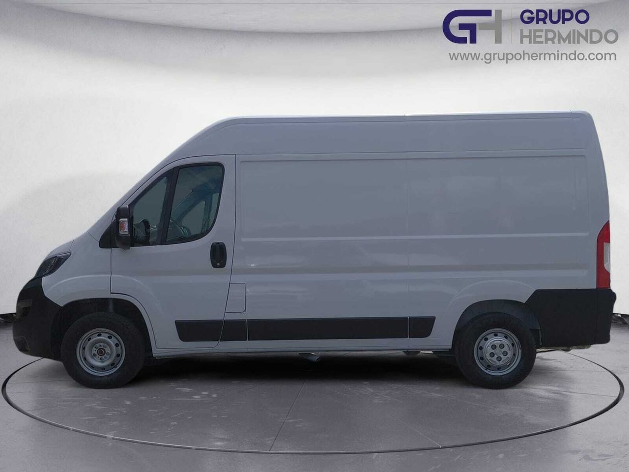 Peugeot Boxer FG PACK 335 L2 H2 BLUE HDI 140 CV  - Foto 2