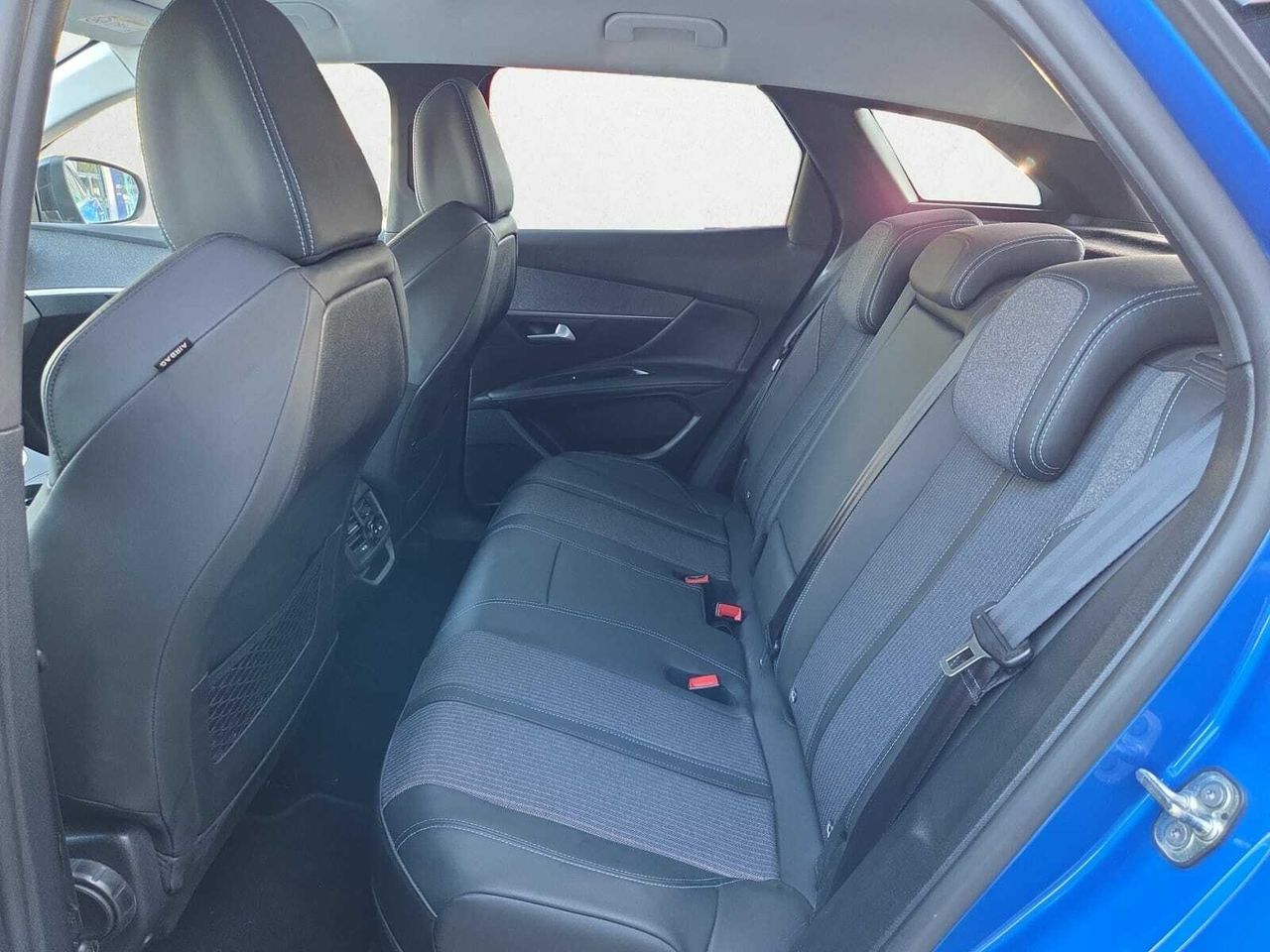 Peugeot 3008 Hybrid ALLURE PACK 225 e-EAT8  - Foto 2
