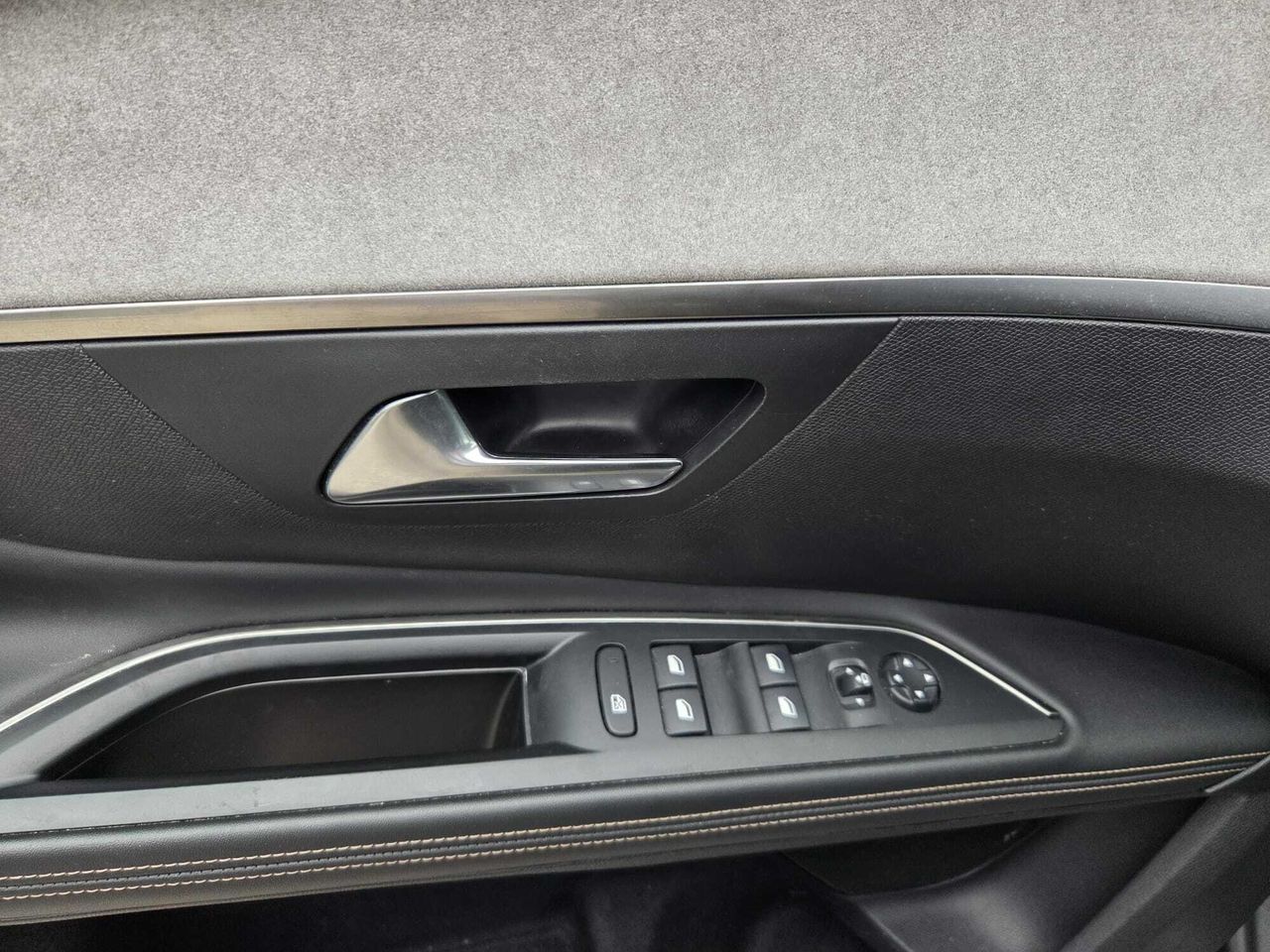 Peugeot 5008 GT BLUE HDI 180 CV EAT8  - Foto 2