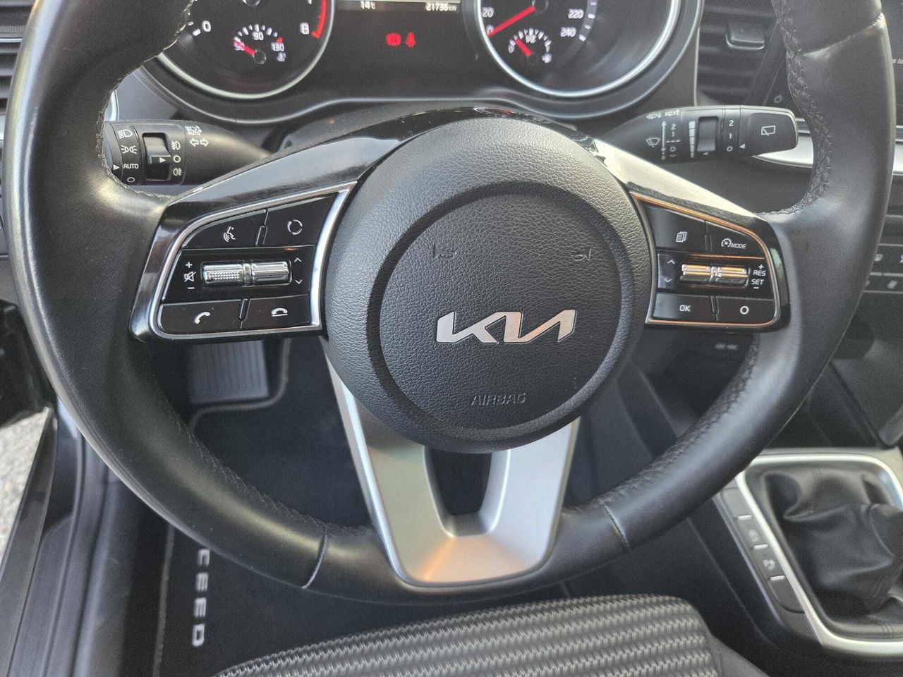 Kia XCeed 1.0 TGDI DRIVE 120 CV  - Foto 2