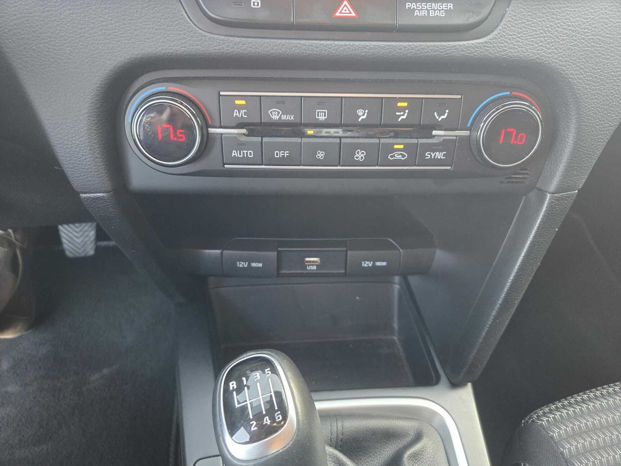 Kia XCeed 1.0 TGDI DRIVE 120 CV  - Foto 2