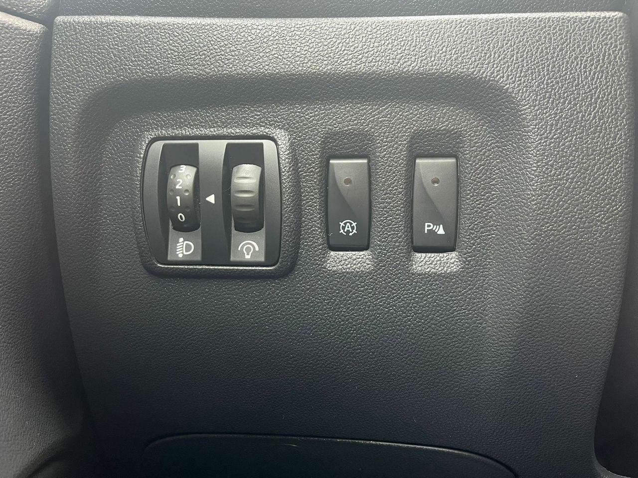 Renault Captur ZEN ENERGY DCI 90 CV  - Foto 2