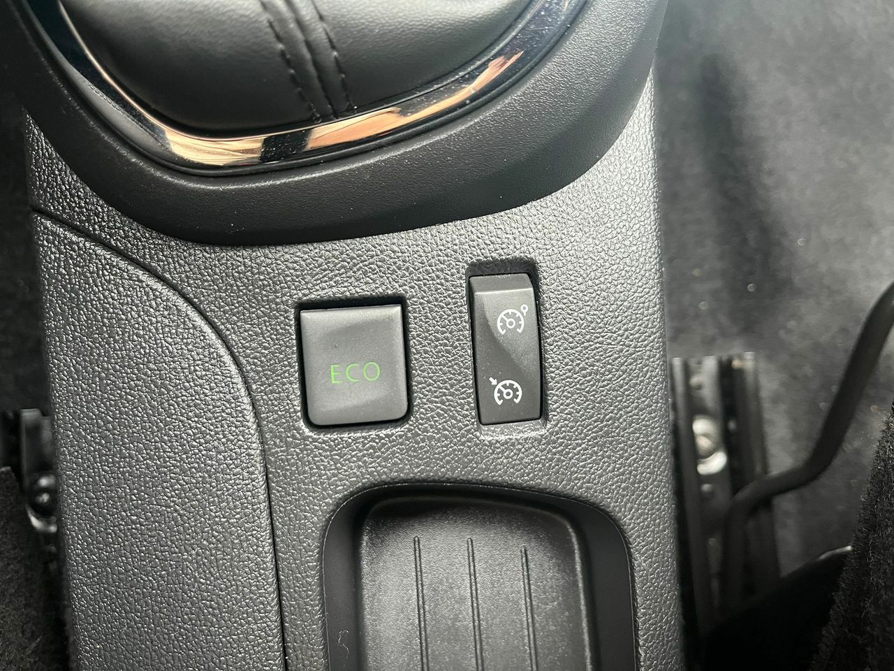 Renault Captur ZEN ENERGY DCI 90 CV  - Foto 2