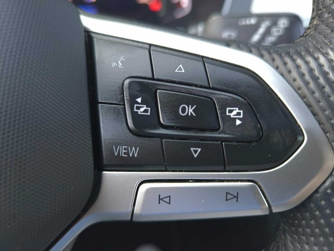 Volkswagen Passat VARIANT R LINE 2.0 TDI 110 KW 150 CV DSG  - Foto 2