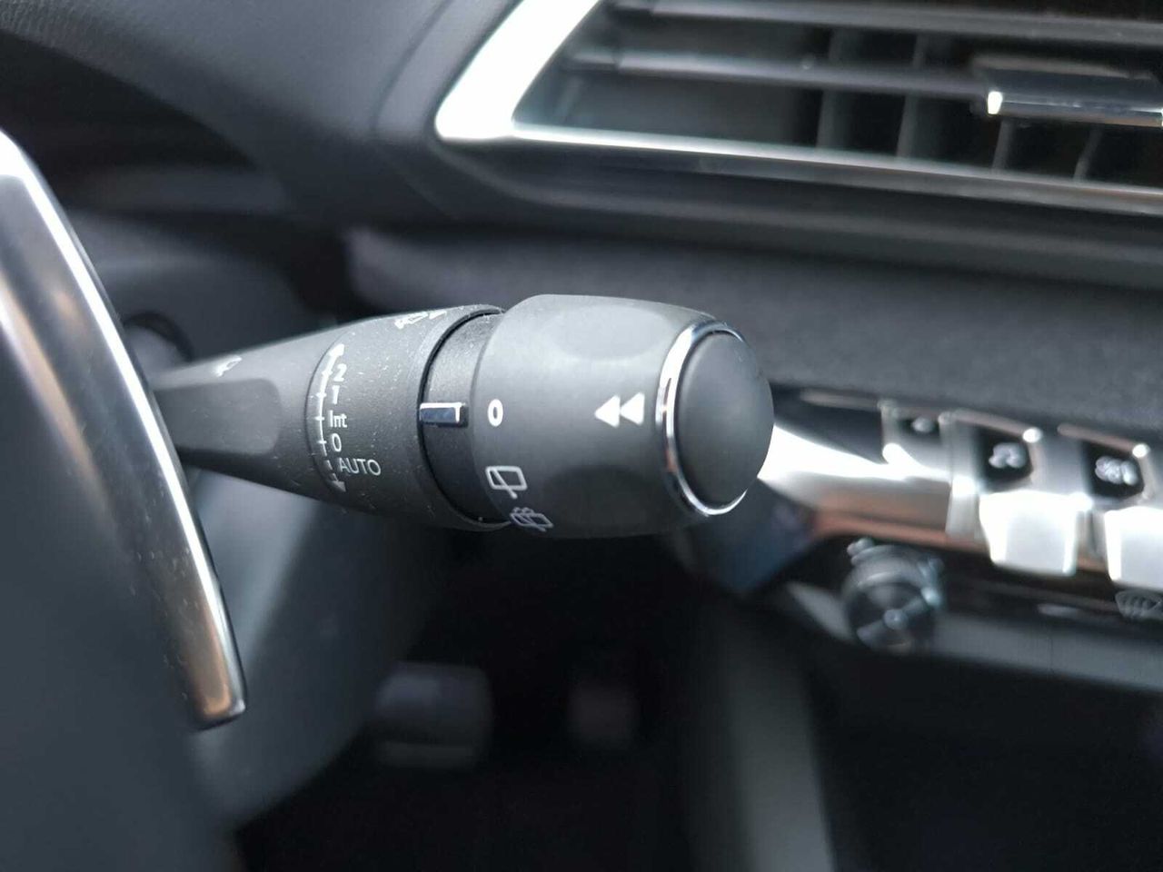 Peugeot 3008 Hybrid ALLURE PACK 225 e EAT8  - Foto 2