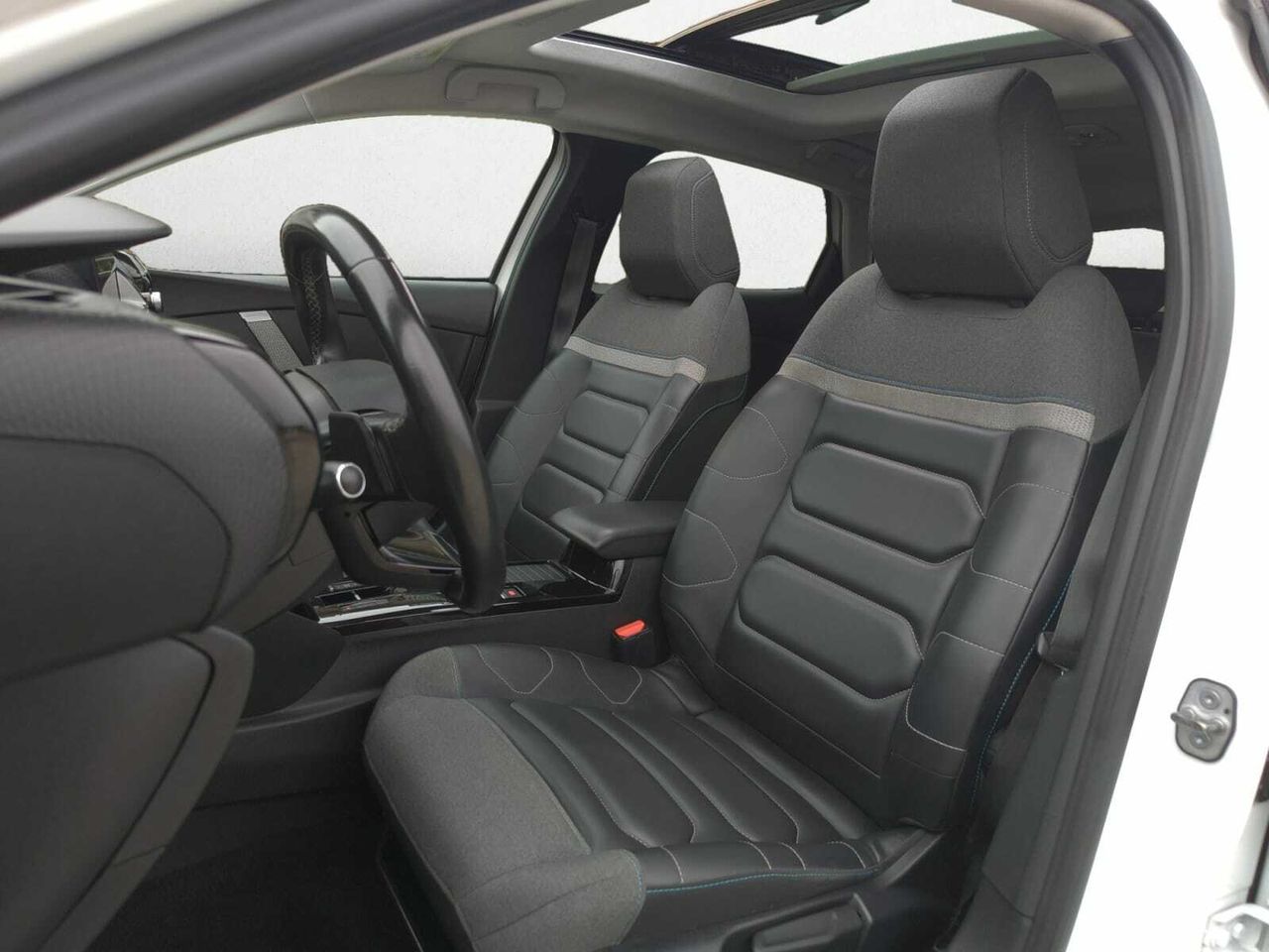 Citroën C4 BLUE HDI 130 CV SHINE EAT8  - Foto 2