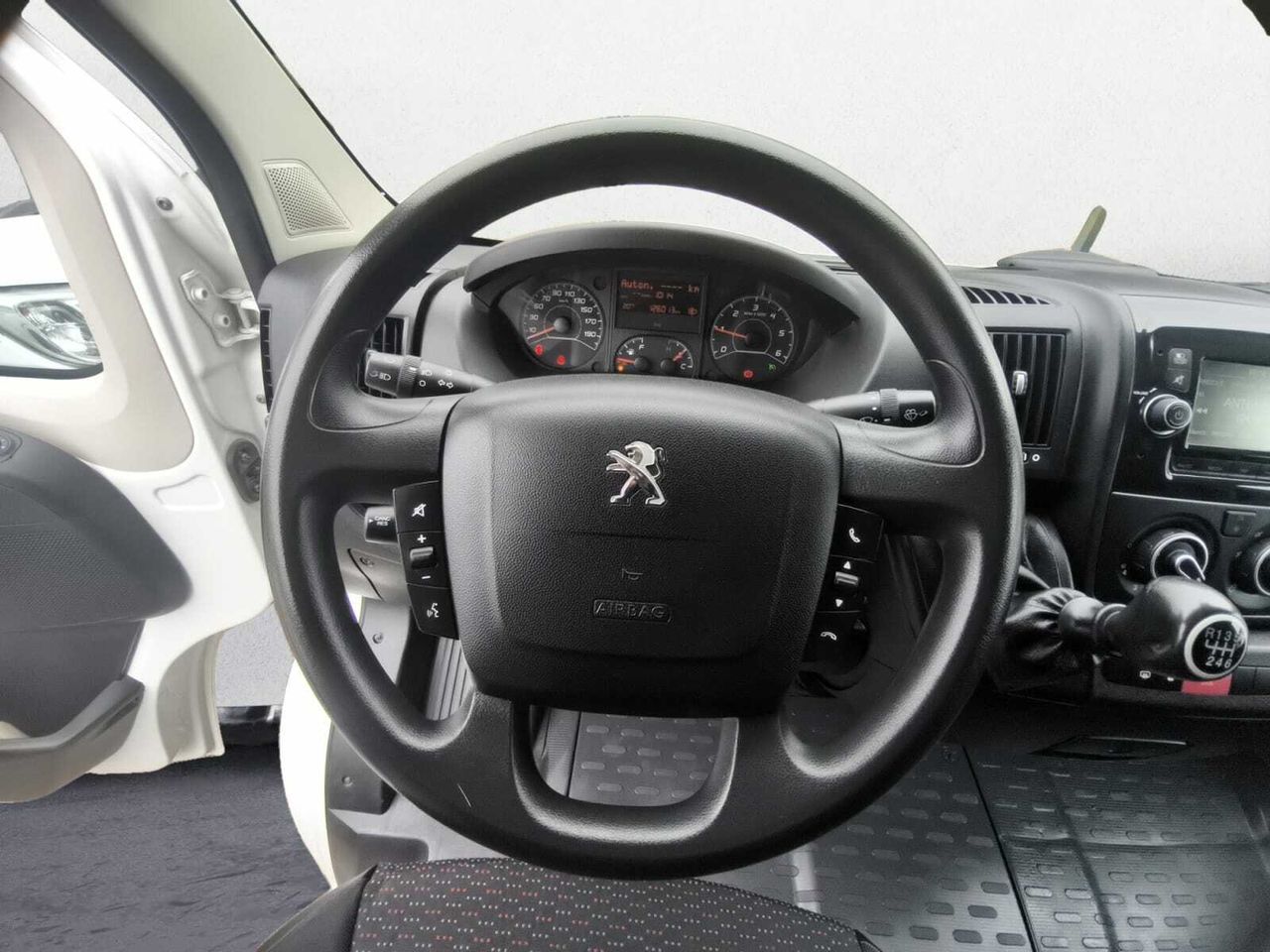 Peugeot Boxer FG PACK 335 L2 H2 BLUE HDI 140 CV  - Foto 2