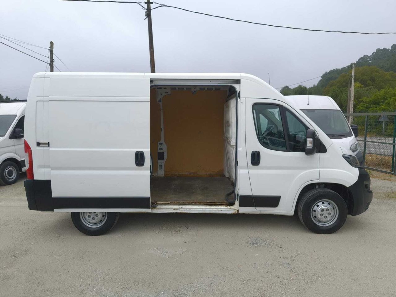 Peugeot Boxer FG PACK 335 L2 H2 BLUE HDI 140 CV  - Foto 2