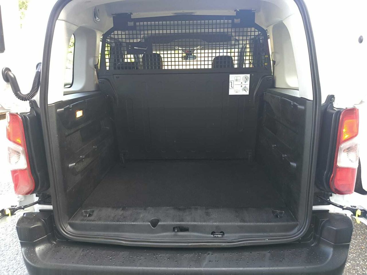 Citroën Berlingo TALLA M LIVE PACK BUSINESS BLUE HDI 100 CV  - Foto 2