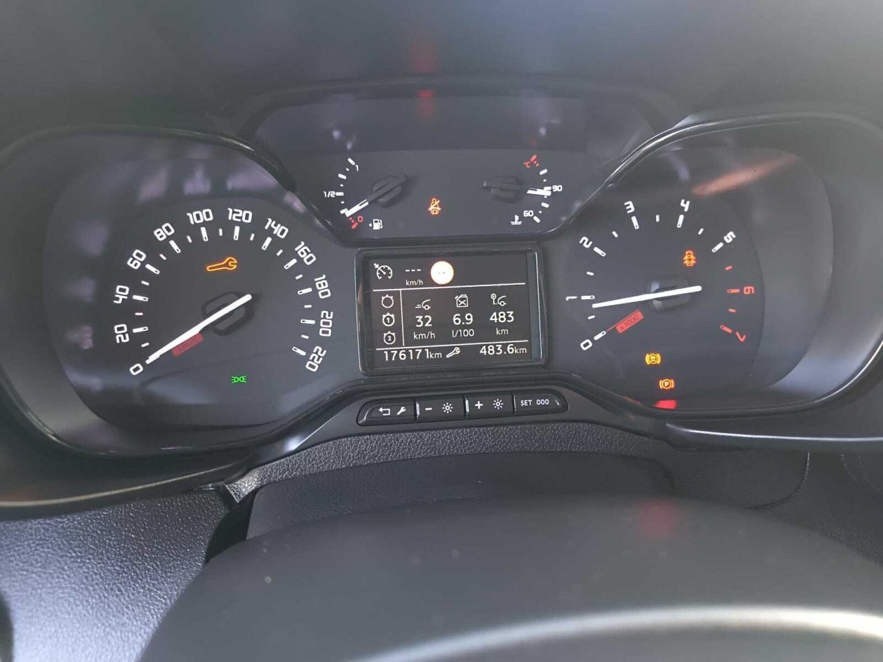 Citroën Berlingo TALLA M LIVE PACK BUSINESS BLUE HDI 100 CV  - Foto 2