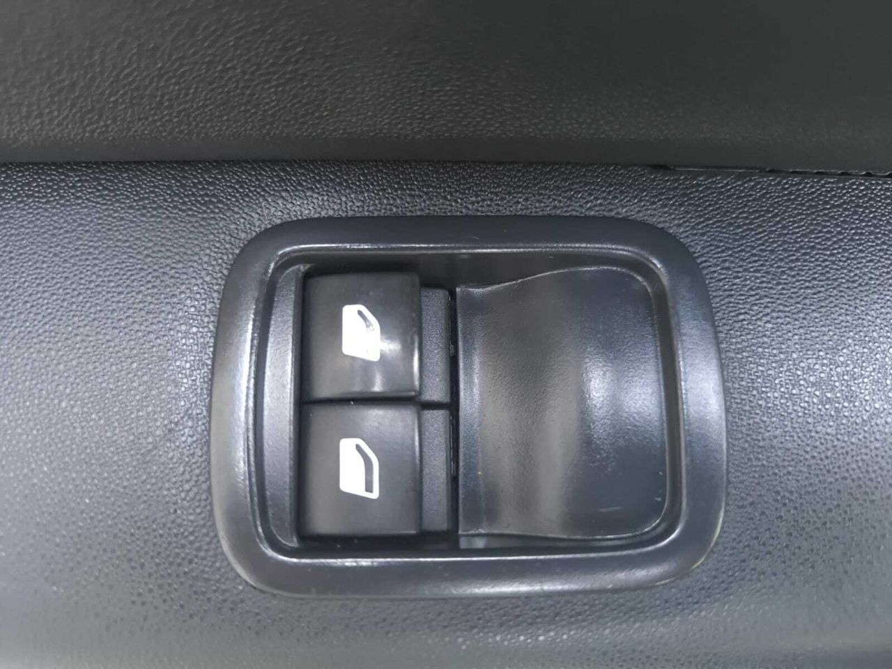 Citroën C3 BLUE HDI 100 CV FEEL  - Foto 2