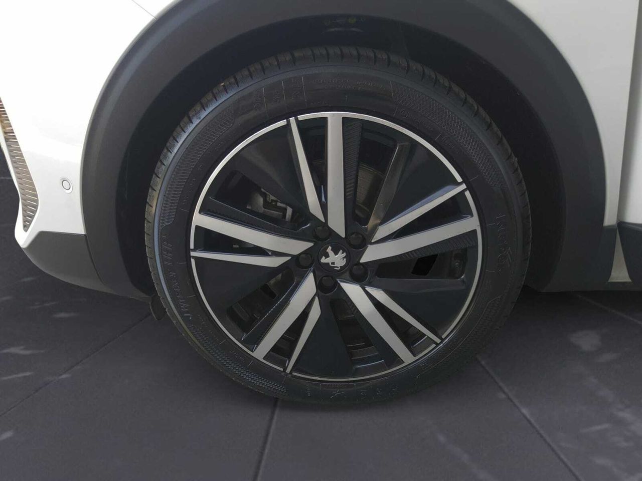 Peugeot 3008 Hybrid GT PACK HYBRID 300 e-EAT8  - Foto 2