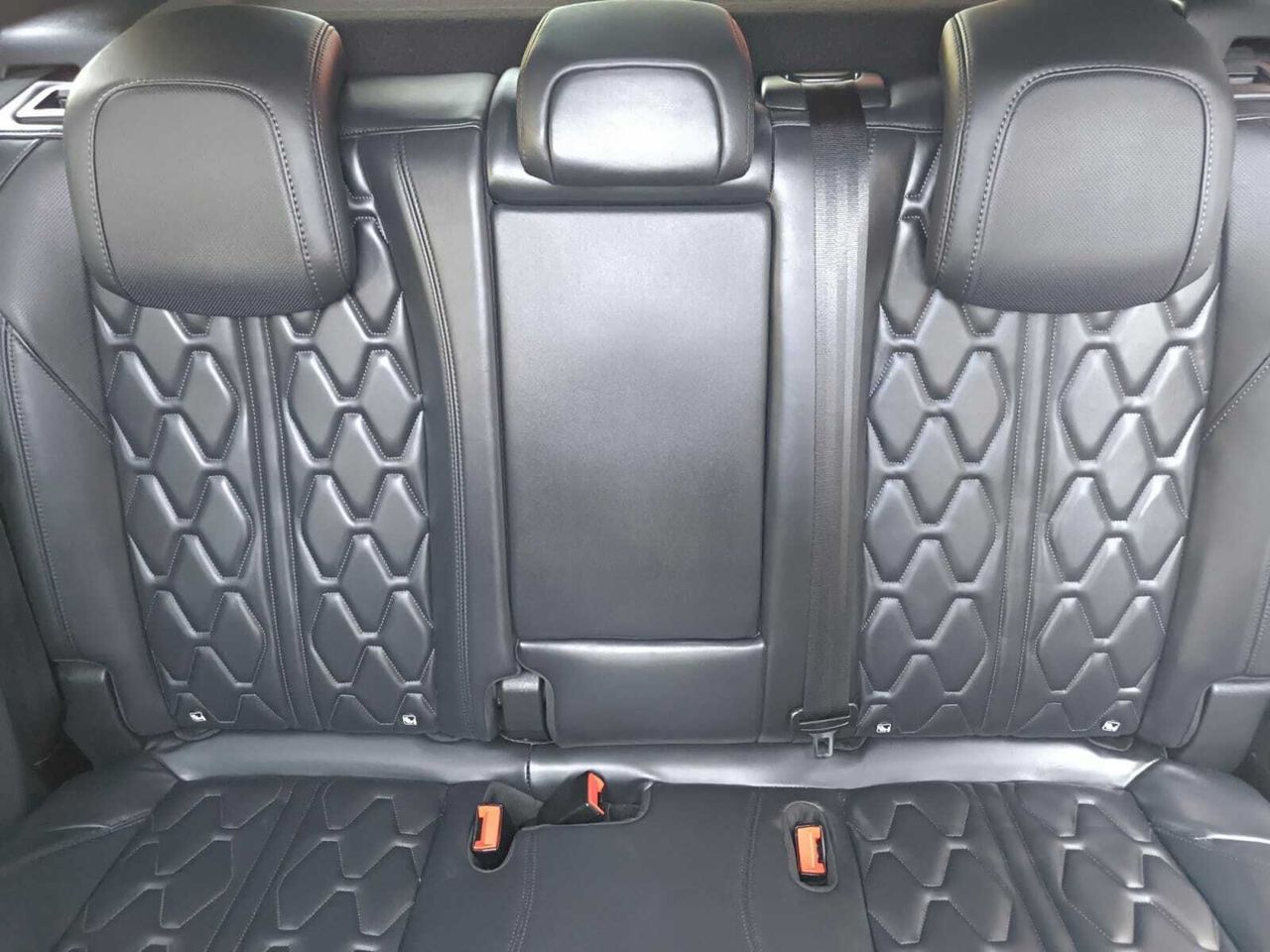 Peugeot 3008 Hybrid GT PACK HYBRID 300 e-EAT8  - Foto 2