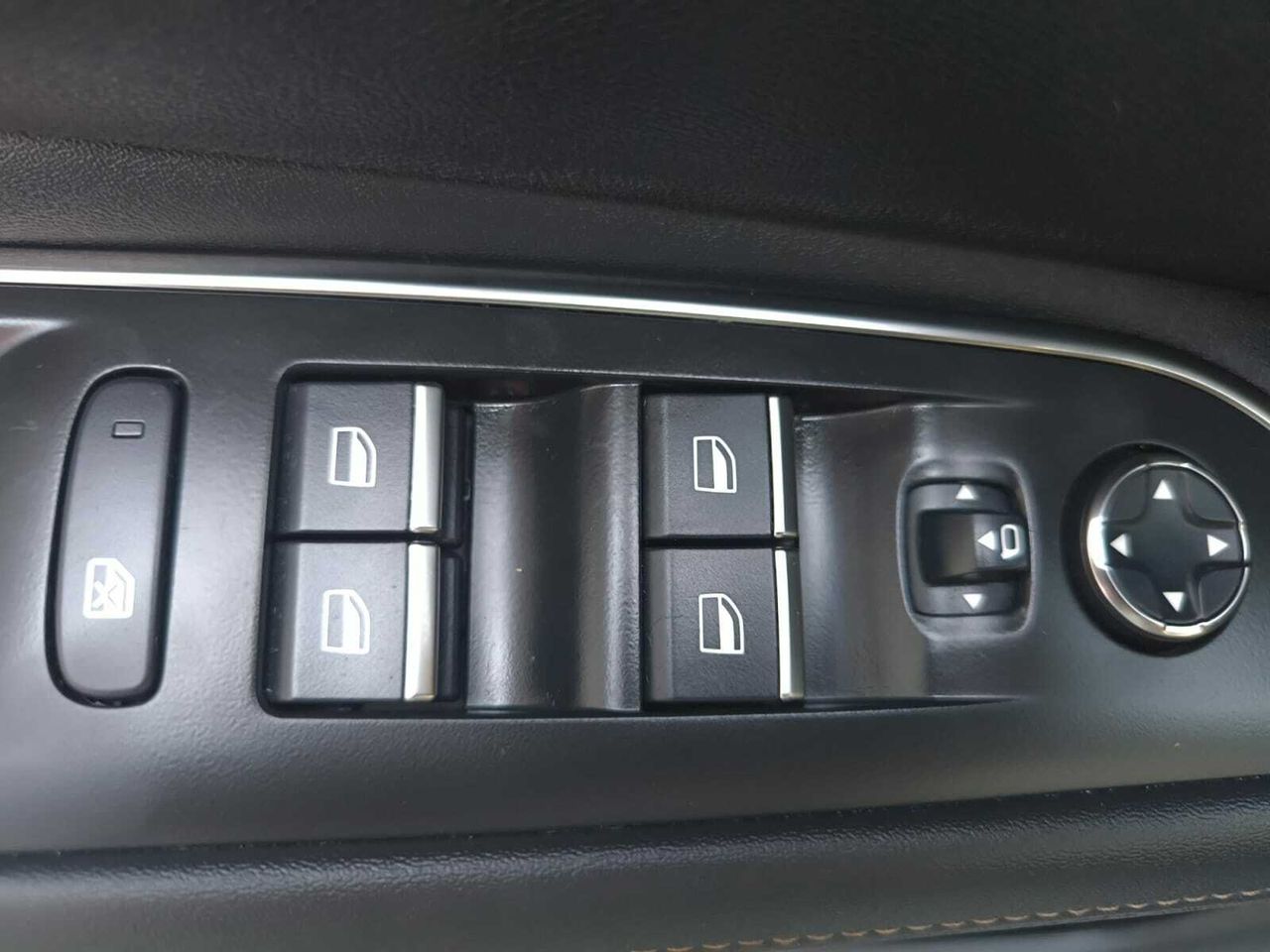Peugeot 3008 Hybrid GT PACK HYBRID 300 e-EAT8  - Foto 2