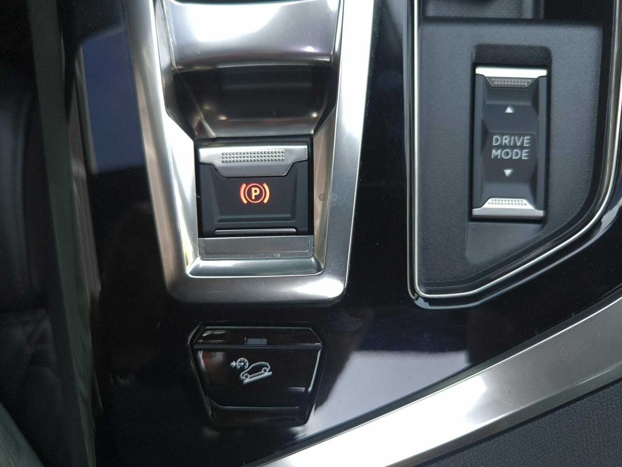 Peugeot 3008 Hybrid GT PACK HYBRID 300 e-EAT8  - Foto 2