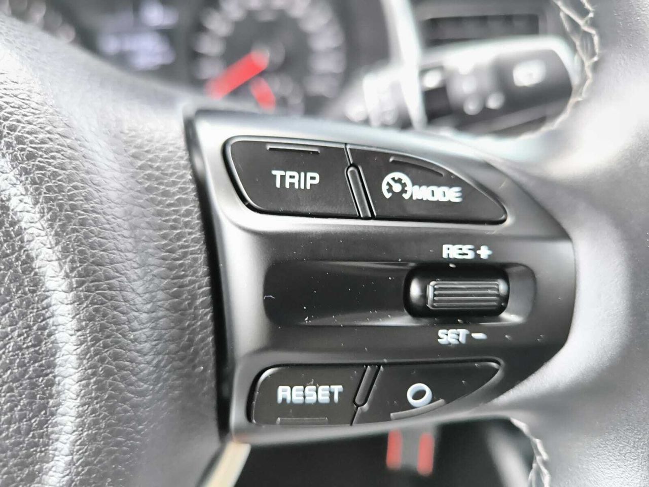 Kia Stonic 1.2 DPI 84 CV CONCEPT  - Foto 2