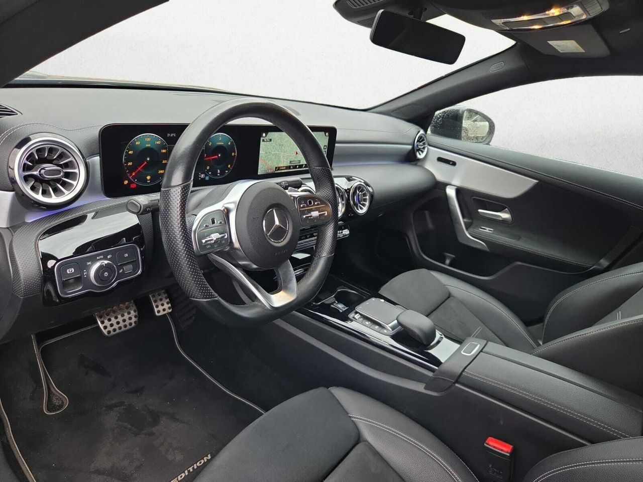 Mercedes CLA 200 D DCT AMG LINE + PAQ. PREMIUM + SMARTPHONE  - Foto 2