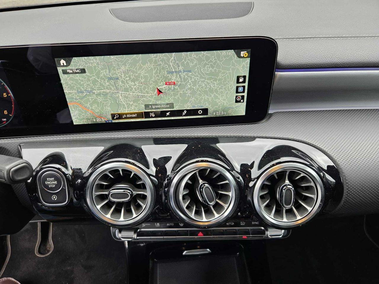 Mercedes CLA 200 D DCT AMG LINE + PAQ. PREMIUM + SMARTPHONE  - Foto 2