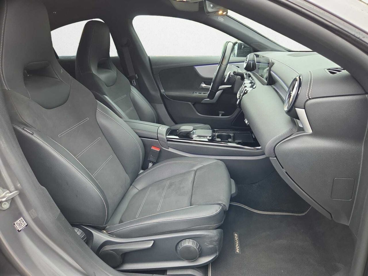 Mercedes CLA 200 D DCT AMG LINE + PAQ. PREMIUM + SMARTPHONE  - Foto 2