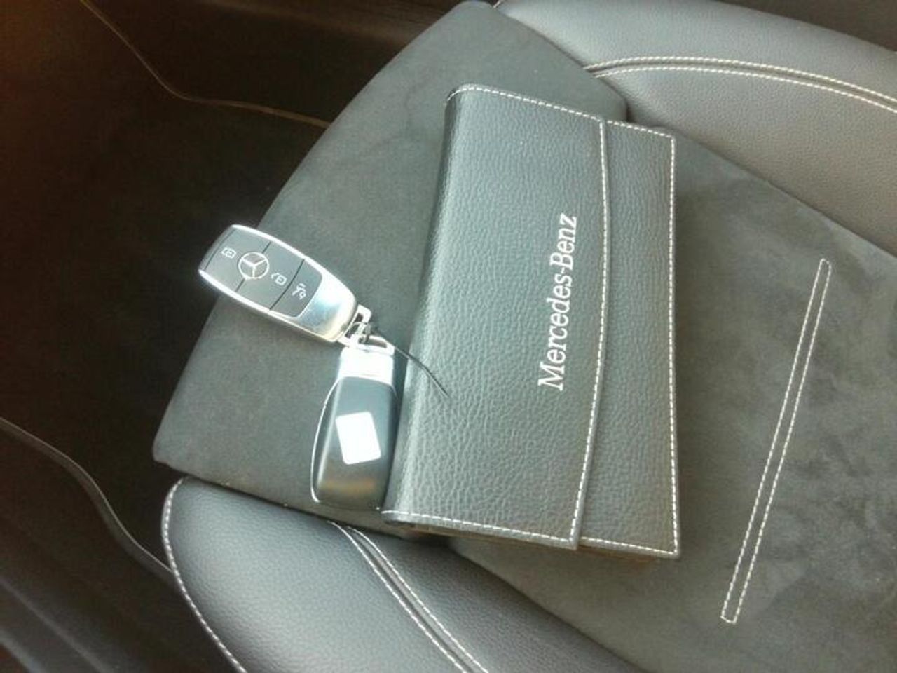Mercedes CLA 200 D DCT AMG LINE + PAQ. PREMIUM + SMARTPHONE  - Foto 2