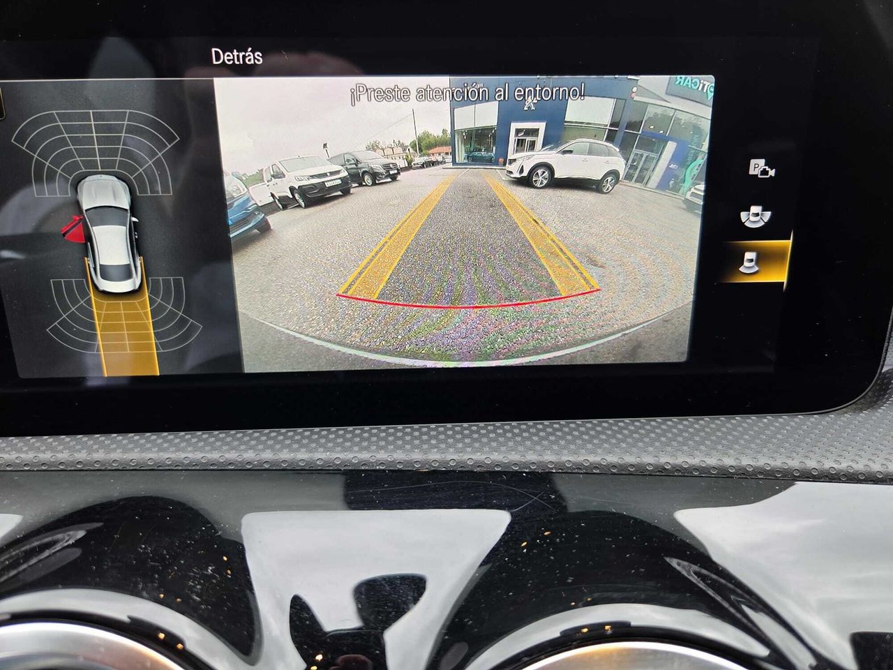 Mercedes CLA 200 D DCT AMG LINE + PAQ. PREMIUM + SMARTPHONE  - Foto 2