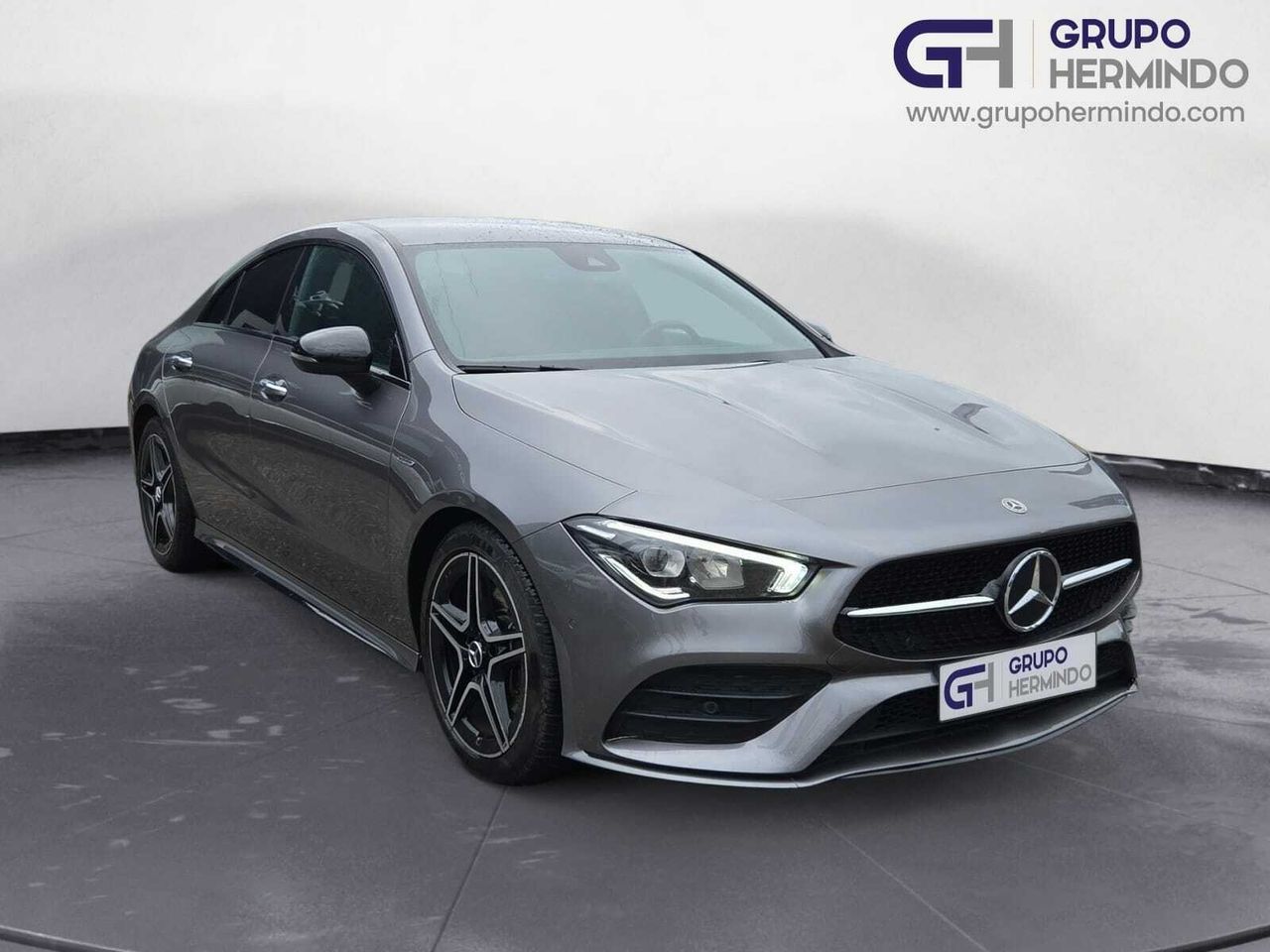 Mercedes CLA 200 D DCT AMG LINE + PAQ. PREMIUM + SMARTPHONE  - Foto 2