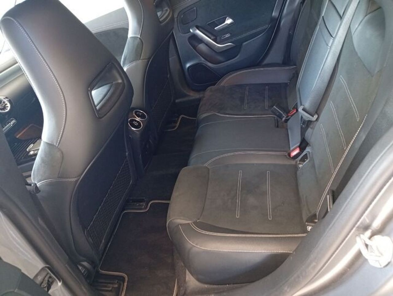 Mercedes CLA 200 D DCT AMG LINE + PAQ. PREMIUM + SMARTPHONE  - Foto 2
