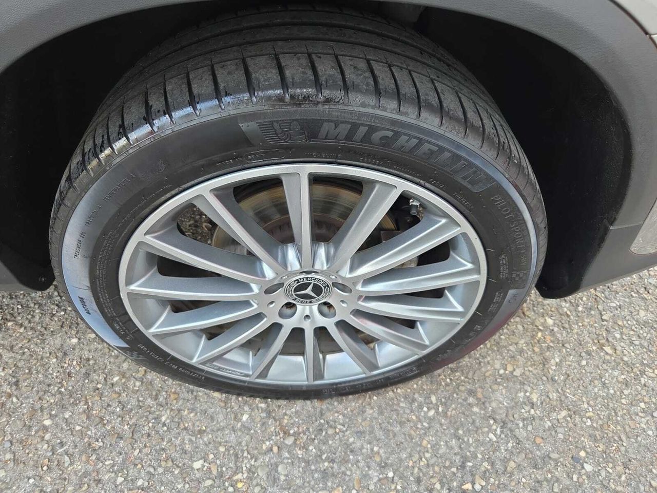 Mercedes GLC 200 D 4 MATIC AMG LINE LL 20