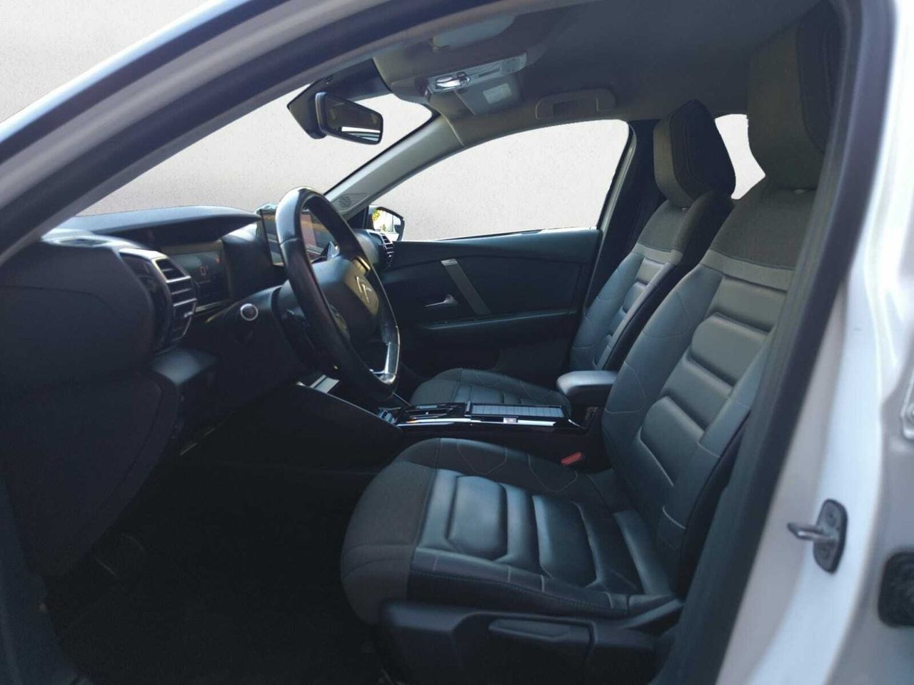 Citroën C4 SHINE BLUE HDI 130 CV EAT8  - Foto 2