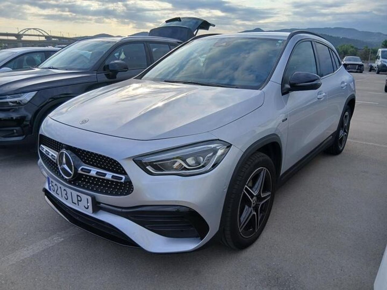 Mercedes GLA 250 e AMG LINE+PAQ PREMIUM+SMARTPHONE INT  - Foto 2